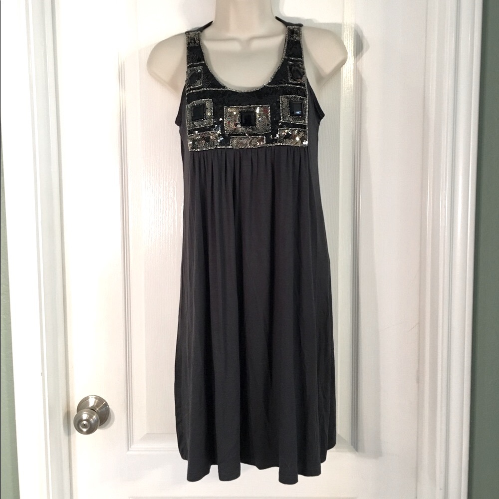 NWT Unyx Gray Tunic